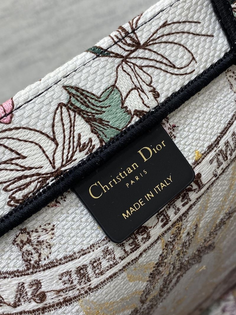 Christian Dior Shopping Bags